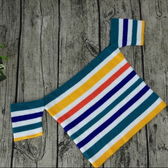 Off the Shoulder Striped Crop Top - Picture 5 of 5